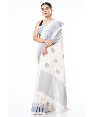 PURE COTTON HANDLOOM SAREE, OFF WHITE BODY WITH BLUE THREAD WORK ON PALLU & BORDER WITH MATCHING BLOUSE PIECE