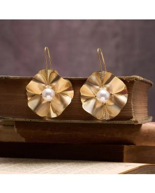 Golden Pearl Grace Drops