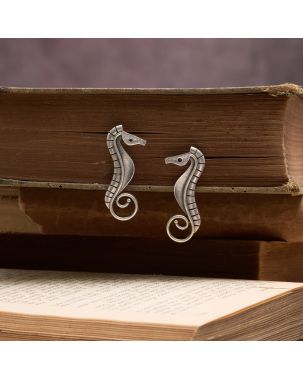 Samudra Seahorse Studs