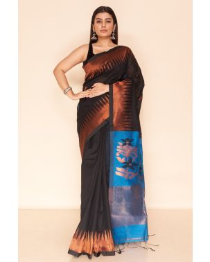 GORGEOUS BROCADE HANDLOOM WEAVES WITH TEMPLE BORDER, CONTRAST BLOUSE PIECE